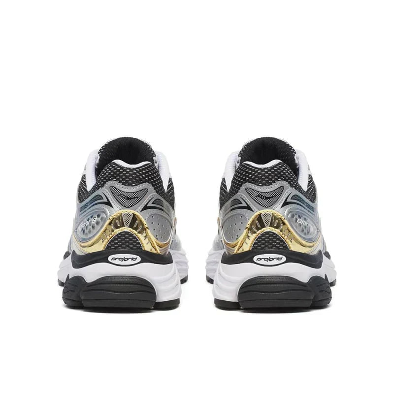 SAUCONY PROGRID OMNI 9