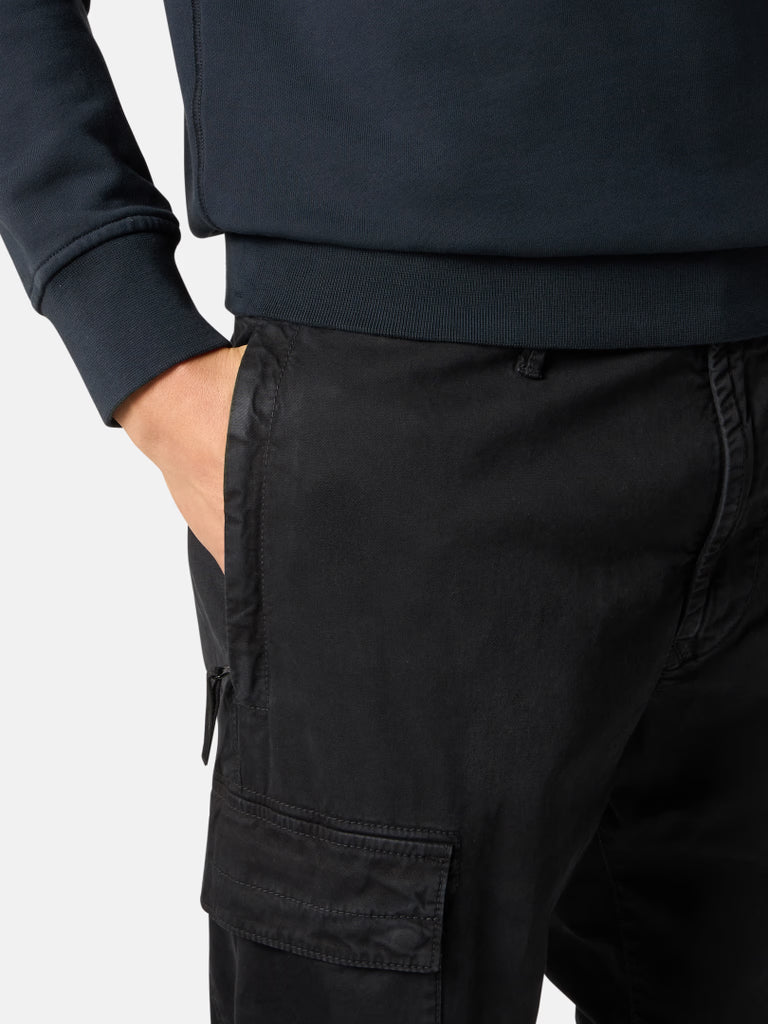 Pantalon cargo coupe fuselée regular à poches zippées