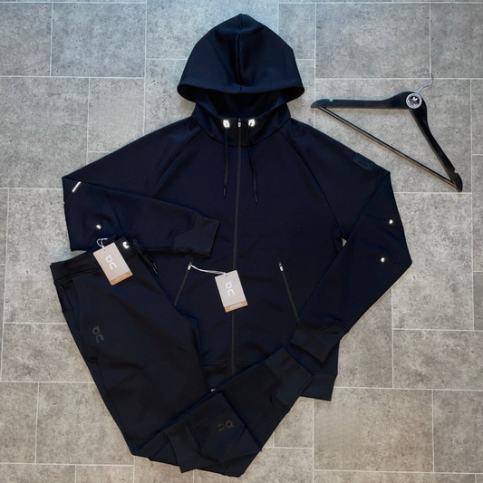 ON RUNNING ‘2 PIECE SET’ - BLACK