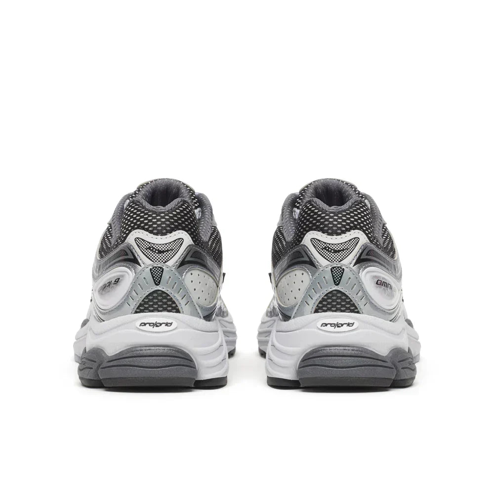 SAUCONY PROGRID OMNI 9