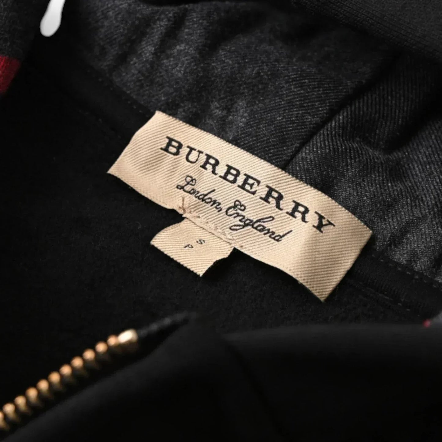 BURBERRY | Zip